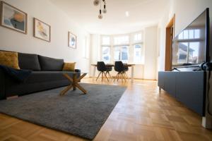 Appartement *Wunderschön gepflegter Altbau, Aufzug+ Netflix* 38 Walter-Oertel-Straße 09112 Chemnitz Saxe