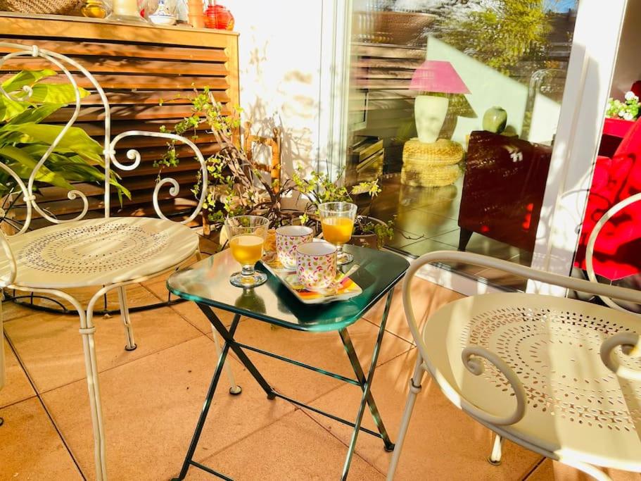 X Charming apartment in the old Paris 75019 Paris
