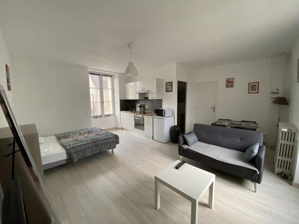 YELETIM 14470 Courseulles-sur-Mer