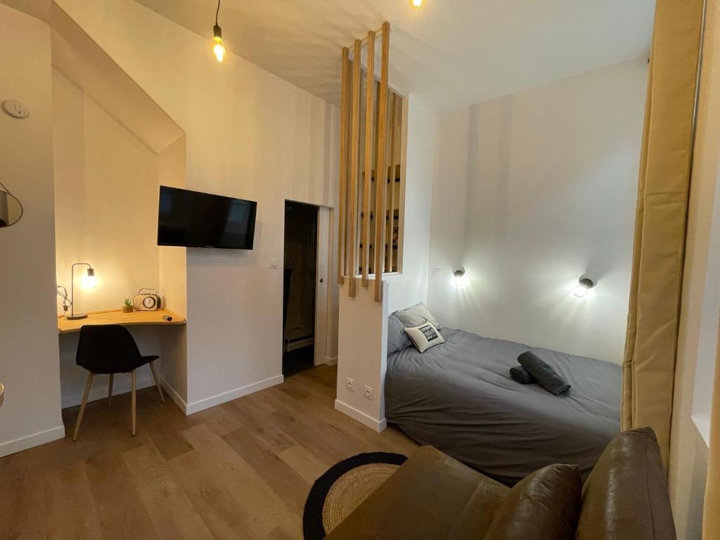 Your HOME in the OUTLET CITY 72555 Metzingen