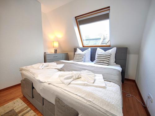 YourFavoriteBed 100m2 Designwohnung mit Vollausstattung