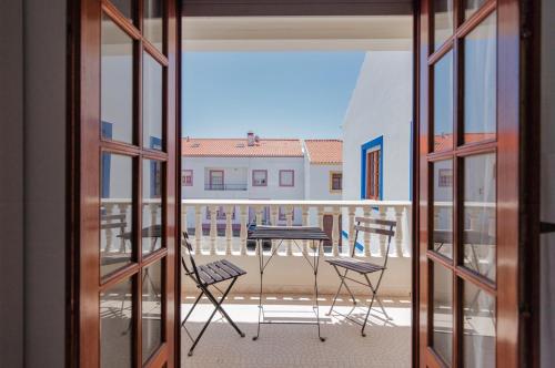 Zambujeira do Mar 4-Bed House Perfect for Families & Friends