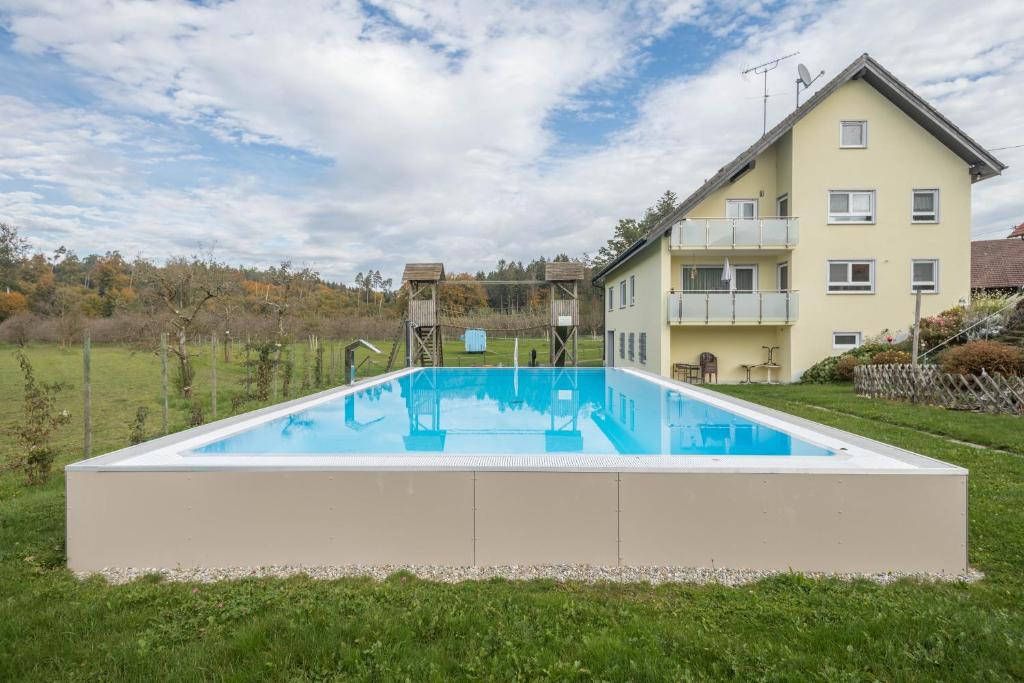 Appartement Zapfs Bauernhof Dahlie Bleichnau 1 88069 Tettnang
