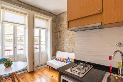 ZD Moreira Flats B