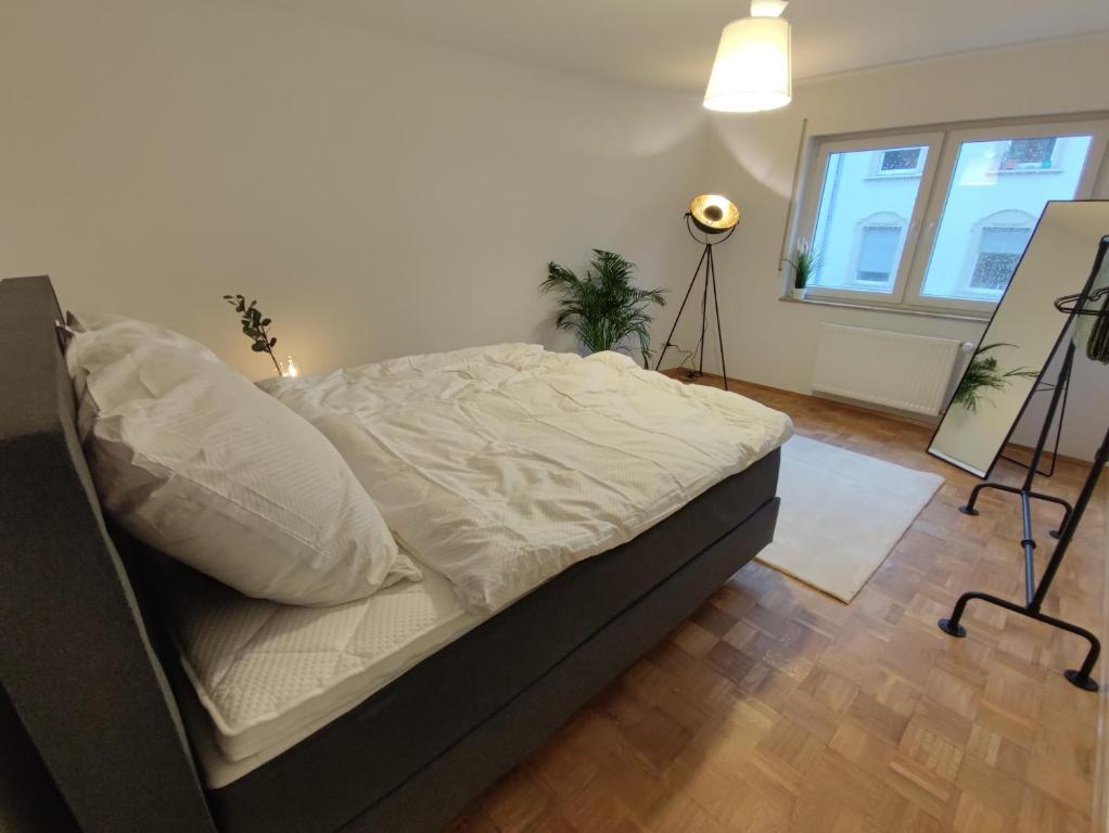 ZEN Apartments - Exklusive Suite - Luxus - Boxspringbett 2 Gellertstraße, 76185 Karlsruhe