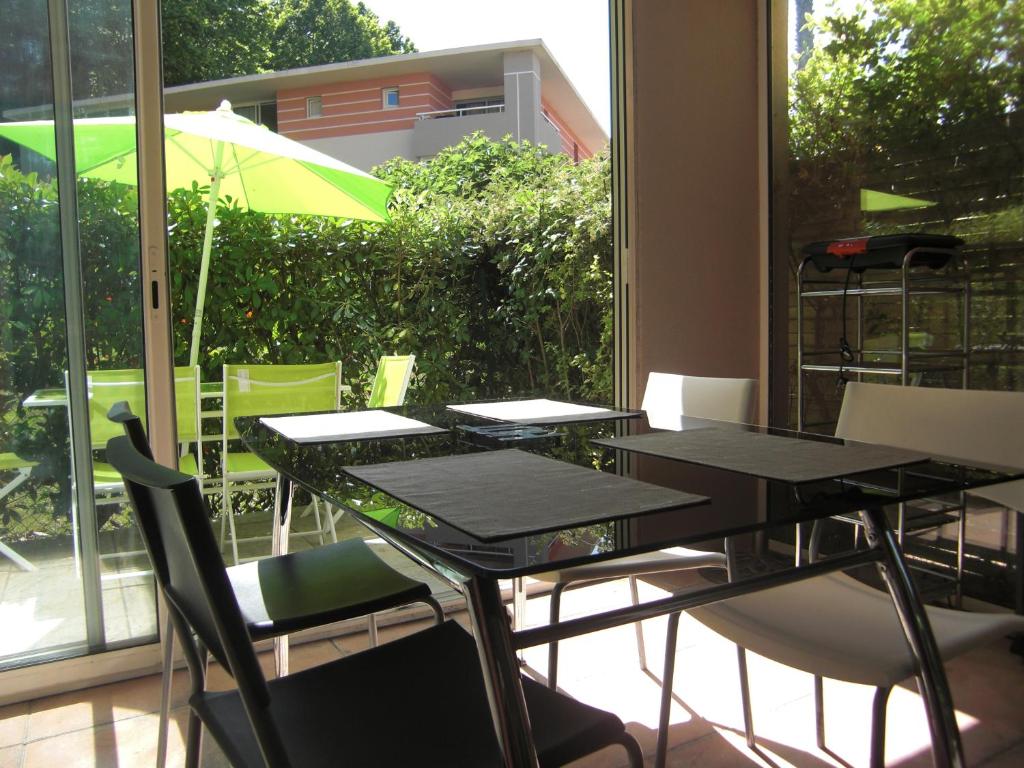 Appartement Zen Attitude Apartment Domaine de l'Oasis, 73 Avenue de Grasse 06800 Cagnes-sur-Mer