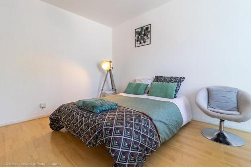 ZenBNB - L'émeraude - Beautiful Studio Apartment - Near Tram Station for Geneva