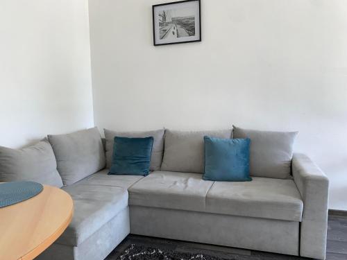 ZenBNB - La Prairie / Near shops / Wifi /