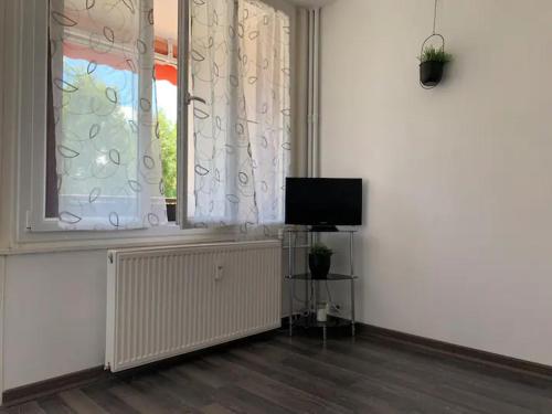 ZenBNB - La Prairie / Near shops / Wifi /
