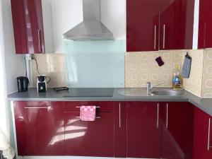 ZenBNB - La Prairie / Near shops / Wifi /