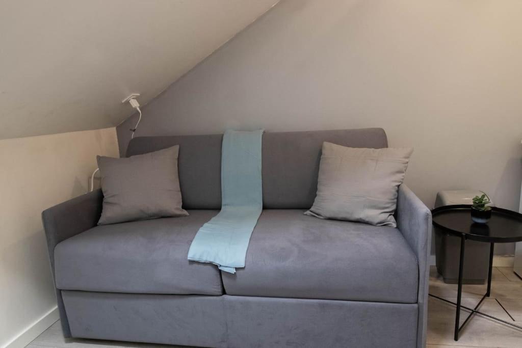 ZenBNB / Le Hutin / Hyper Centre / 2 min. du Tram 16 Rue de la Gare, 74100 Annemasse