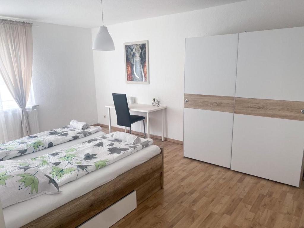 Appartement Zentrale 2-Zimmer Wohnung in Altstadt & Bahnhofsnähe ( überdachte Gartenterasse ) 39 Meierstraße 23558 Lübeck