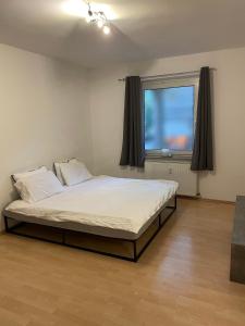Zentrale Düsseldorf City Zweizimmerwohnung