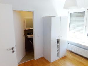 Zentrale ruhige Lage mit Parkplatz und Terrasse