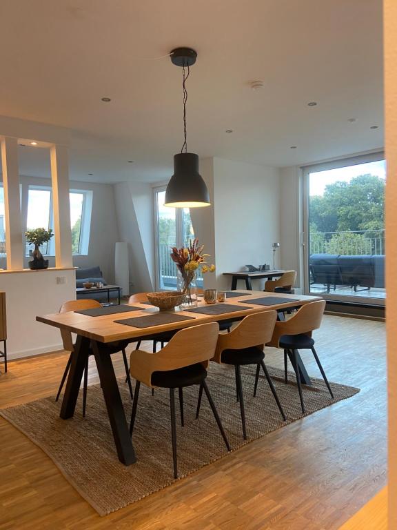 Zentrales Penthouse mit Blick auf Schwanenteich 22 Klausenwall, 32423 Minden