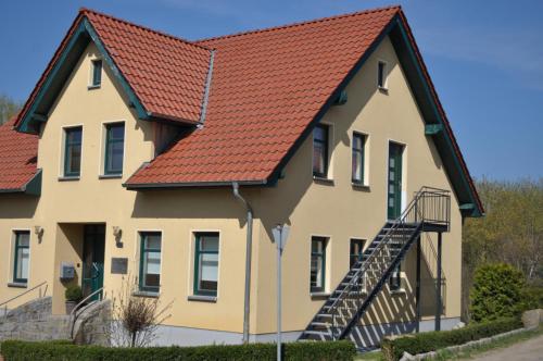 zentrumsnahe Ferienwohnung im Grünen