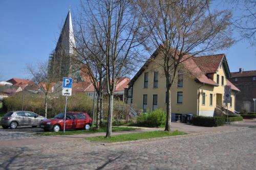zentrumsnahe Ferienwohnung im Grünen
