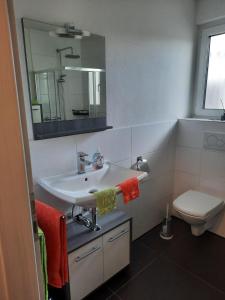 Appartement Zettler`s Ferienwohnung 5 Am Hardtweg EG 88317 Aichstetten Bade-Wurtemberg