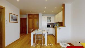 Zhara Suite Five stars holiday house - Generale
