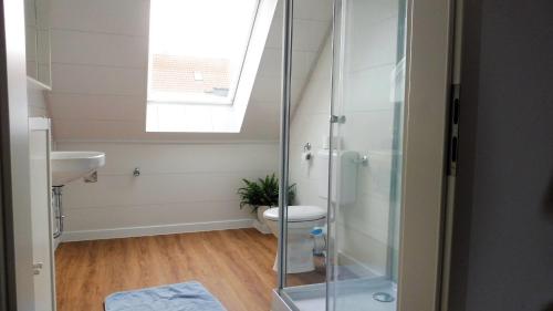 Zimmer 6 + 7+ 8 zusammen 1 Apartment
