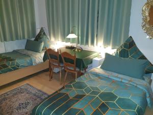Zimmer Hohbuch mit Achalmblick