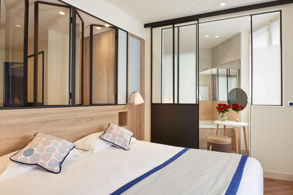 Zimmer im UG direkt in der Innenstadt, Centrum