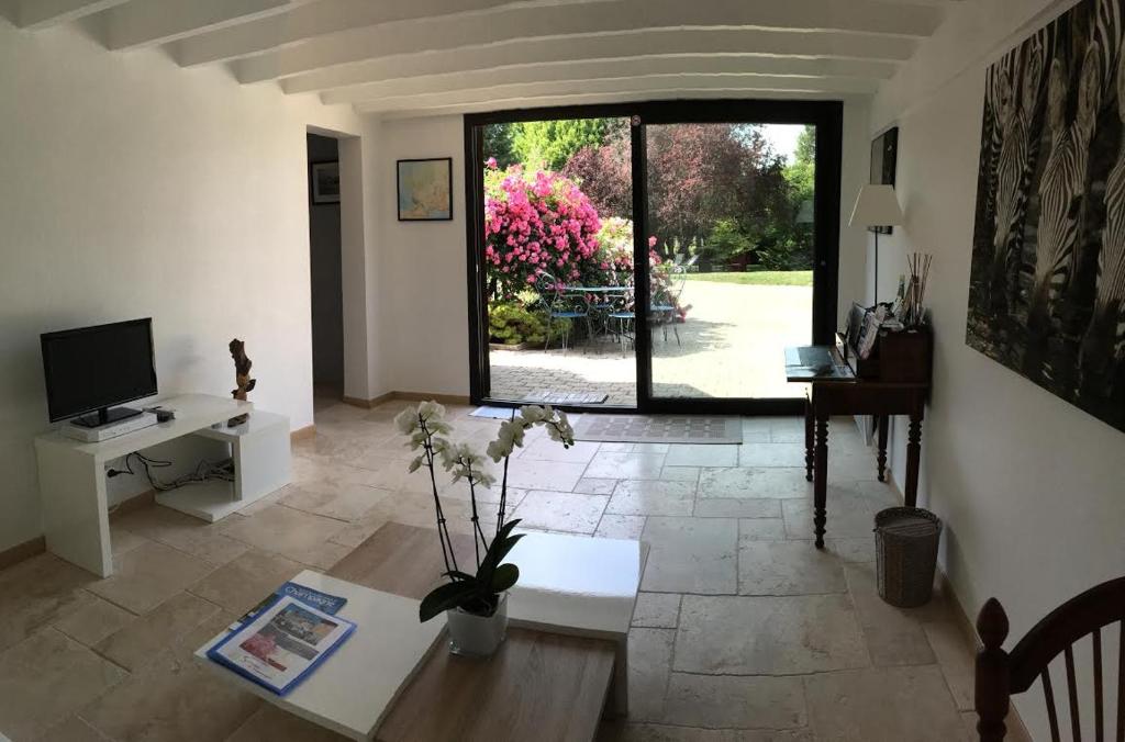 Zimmer in einer Wohnung 01067 Dresde