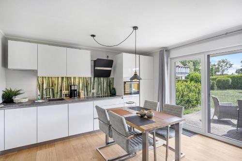 Zur Meeresmuschel Nr.10