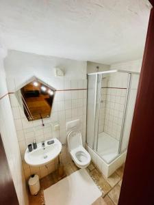Zweibettzimmer mit eigenem Bad