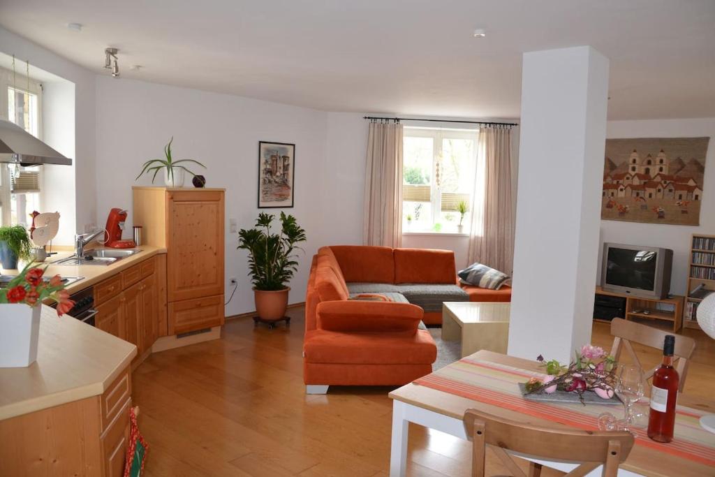 Appartement Zwischen Weinstrasse und Pfälzer Wald 49 Kurtalstraße 76887 Bad Bergzabern