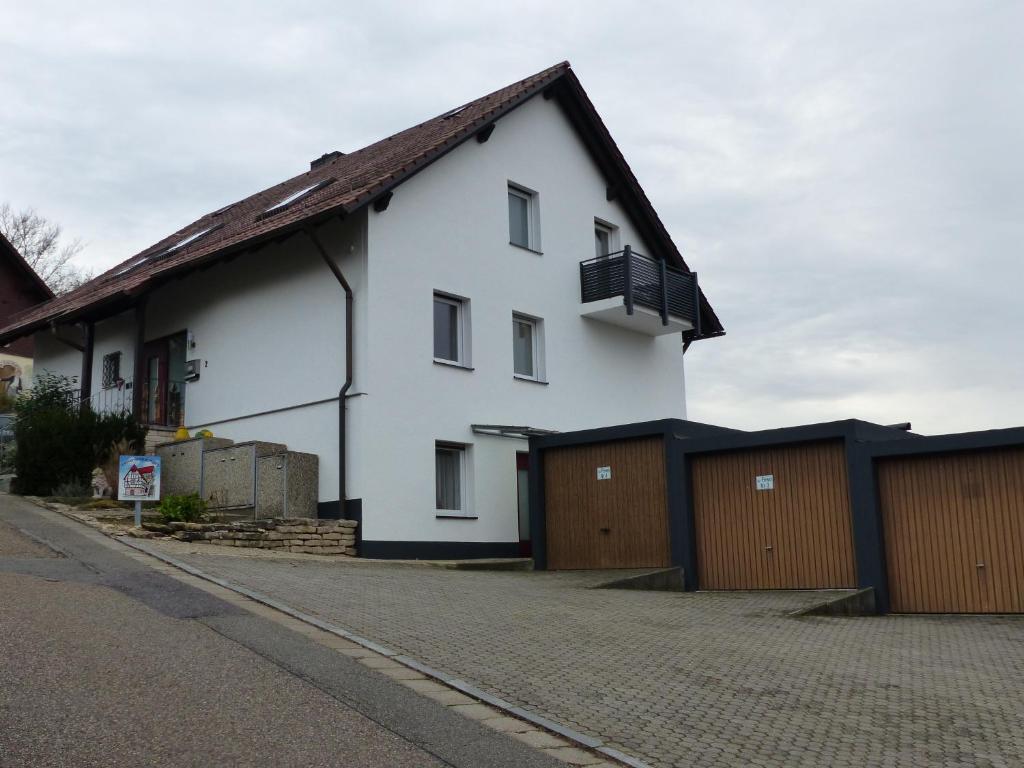 Appartement Appartementhaus Zur schönen Aussicht 2 Elsterweg, 93077 Bad Abbach