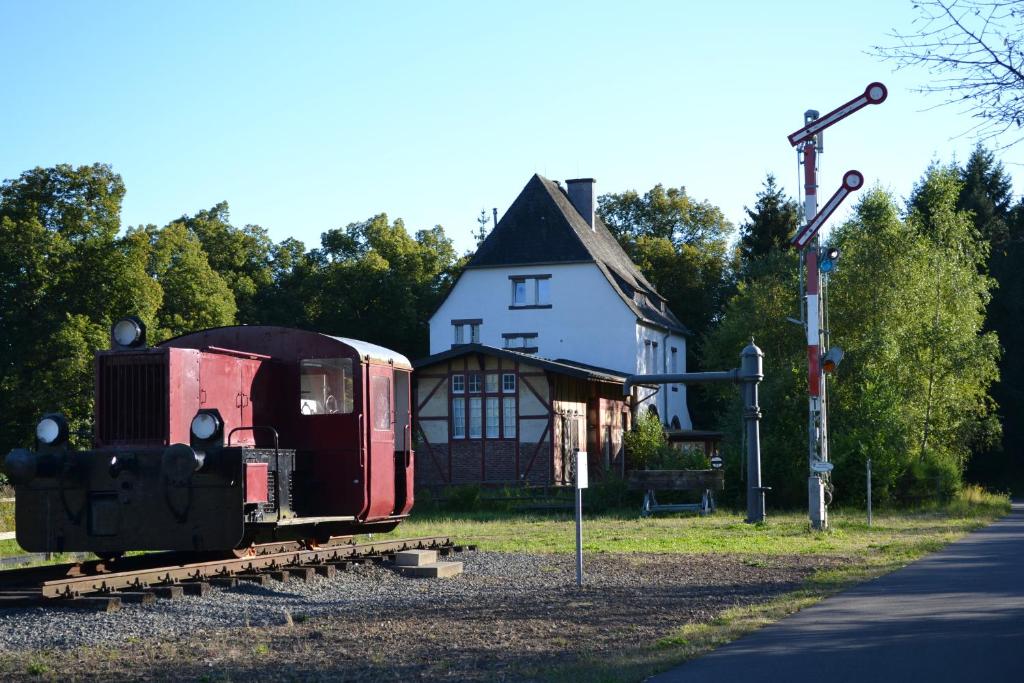 \ Bahnhofstrasse 3, 54552 Schalkenmehren