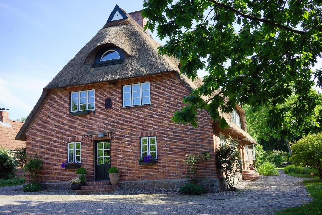 \ Auf dem Berg 5, 24259 Westensee