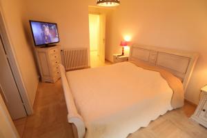2 bedroom & studio Palais Royal 2 mins from Croisette and Carlton