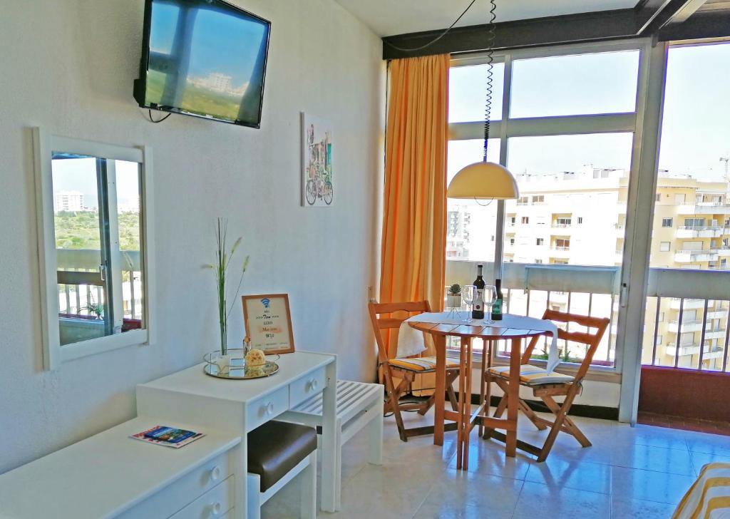 3L´STUDIO RUA DOM MARTINHO CASTELO BRANCO - EDIFÍCIO TARIK - PRAIA DA ROCHA, 8500-782 Portimão