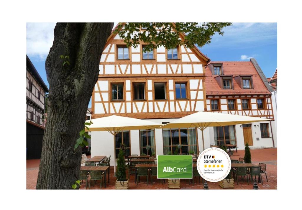 4 Apartments im Hof by Gasthof Linde 18 Im Hof, 72458 Albstadt