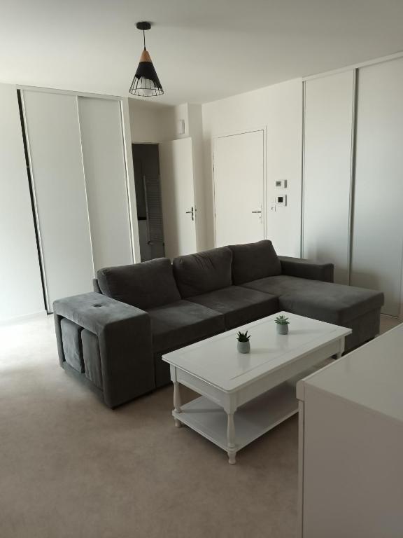 A40 Living