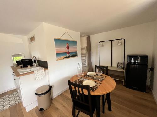 Adorables studios - emplacement idéal