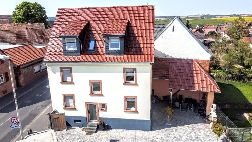 AK-Monteurzimmer Wenigumstädter Straße 4, 63762 Großostheim