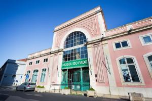 Alfama Apartments & Studios