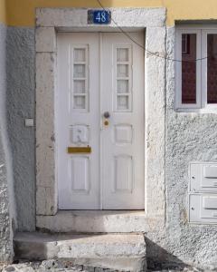 Alfama Yellow House