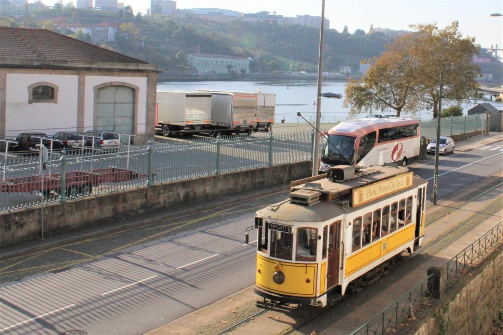 AlfandegaPorto Apartments 144 Rua de Miragaia, 4050-435 Porto