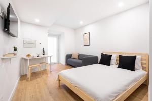ALTIDO Elegant apartments moments from Carmo Convent, in Bairro Alto