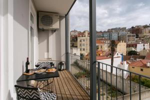 ALTIDO Elegant City Deluxe Apartment & ALTIDO Luxurious 3-bedroom Apt with Terrace in Intendente
