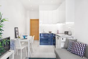 ALTIDO Stylish Arroios apartments, 20 Min to Centre