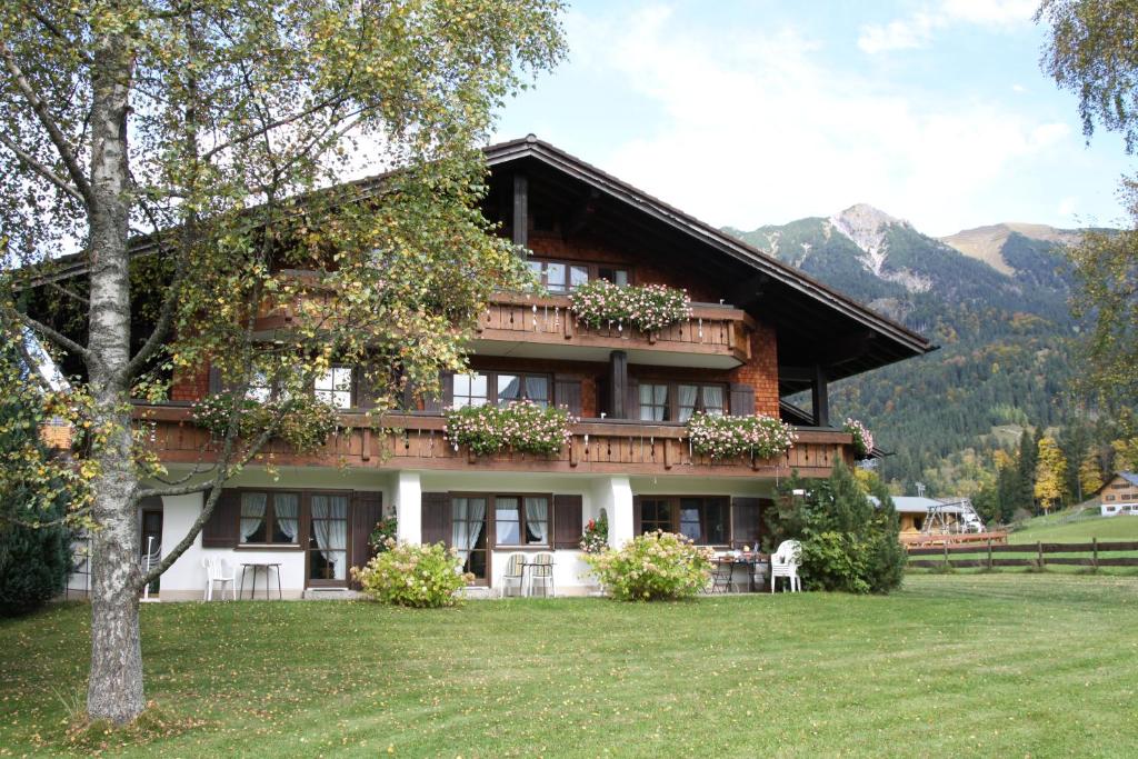 Appartements Am Oberoschle 15 Oeschlesweg 87561 Oberstdorf