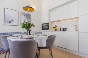 Ando Living - Santa Justa 79 Townhouse