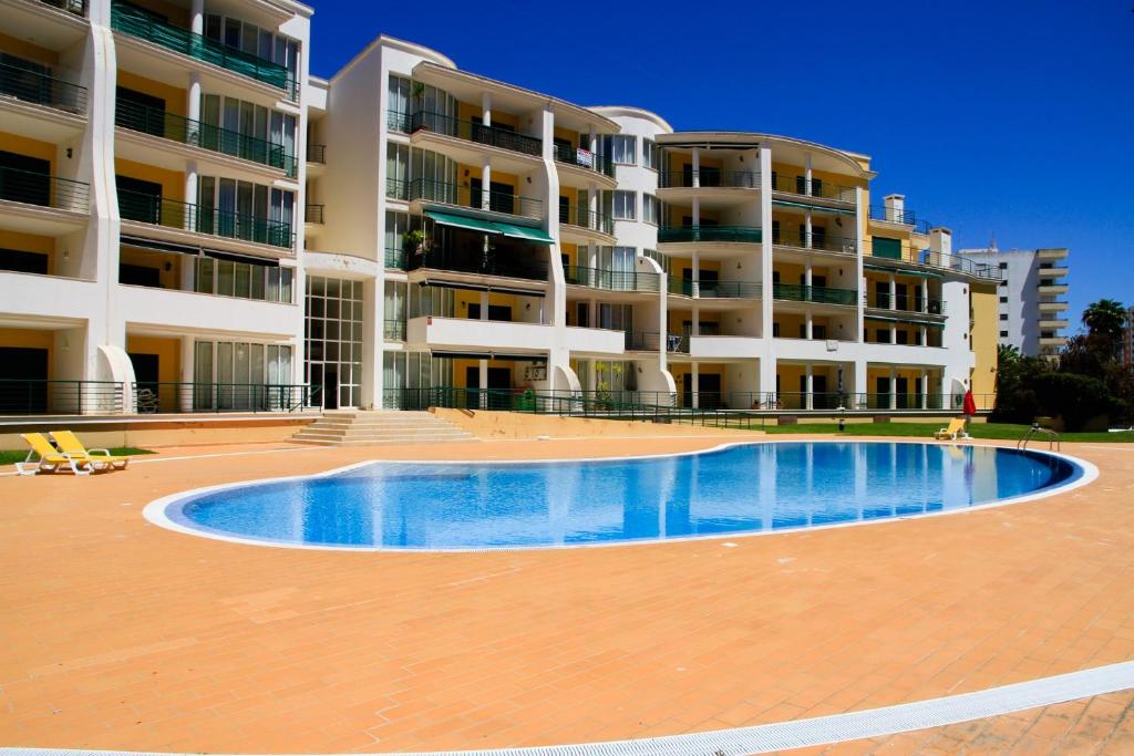 Appartements Apartamentos Primavera - Praia da Rocha Avenida Engenheiro Francisco Bívar Condomínio Primavera 8500-802 Portimão