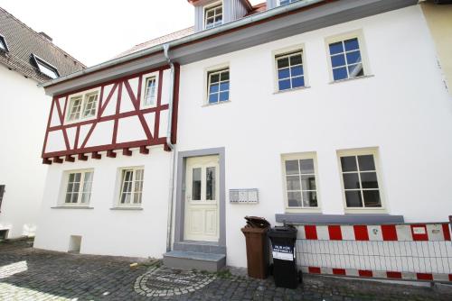 Apartment in idyllischer Altstadt direkt am Main
