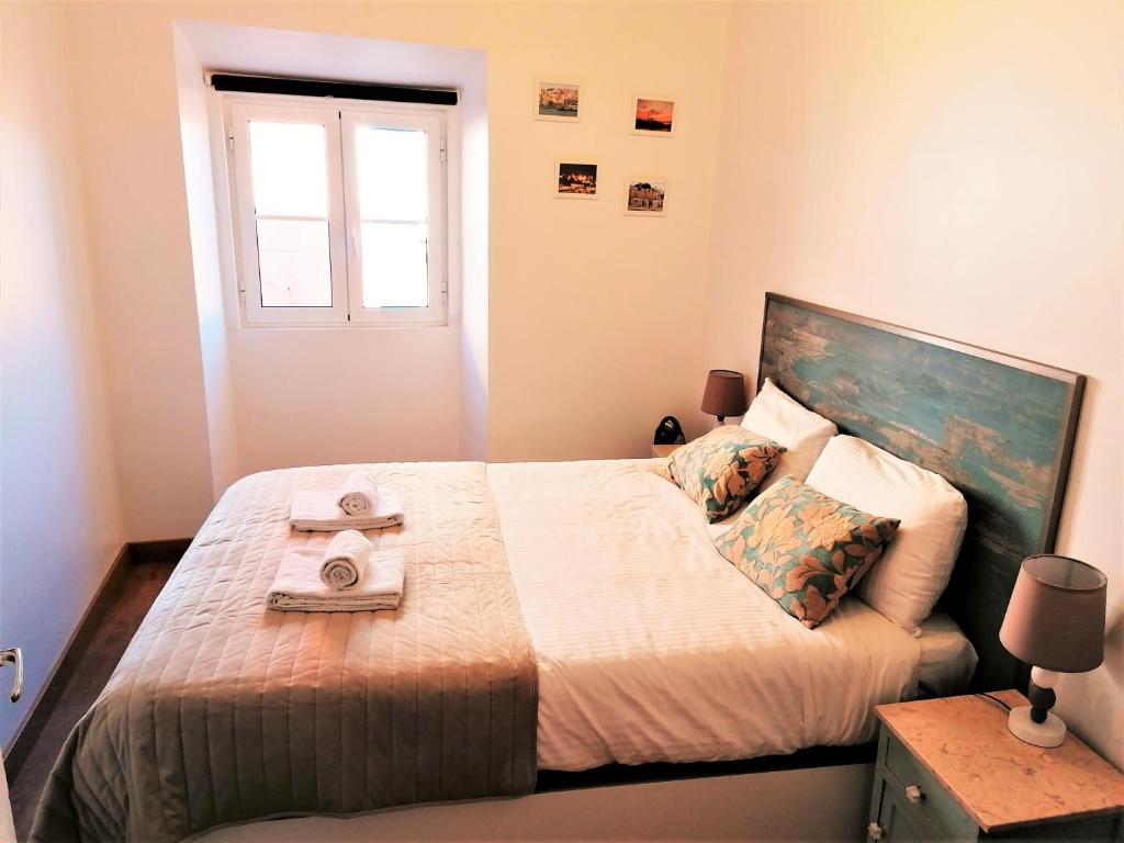 Apartment in the Castle of S. Jorge 5 Beco do Forno do Castelo Ground Floor Right, 1100-251 Lisbonne